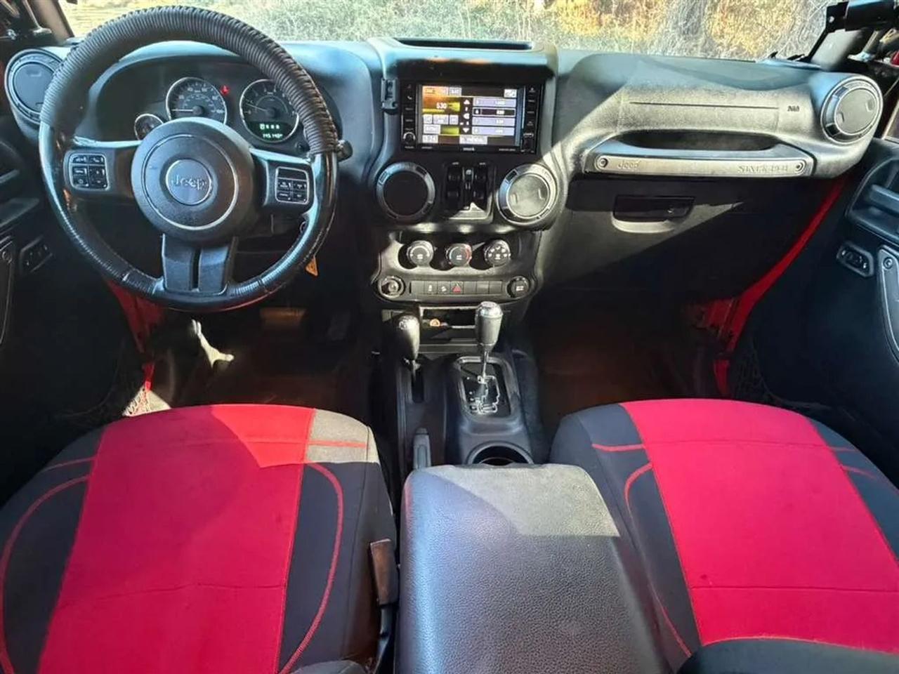 Jeep Wrangler Unlimited Sport 4WD 2015