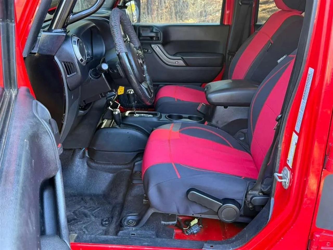 Jeep Wrangler Unlimited Sport 4WD 2015