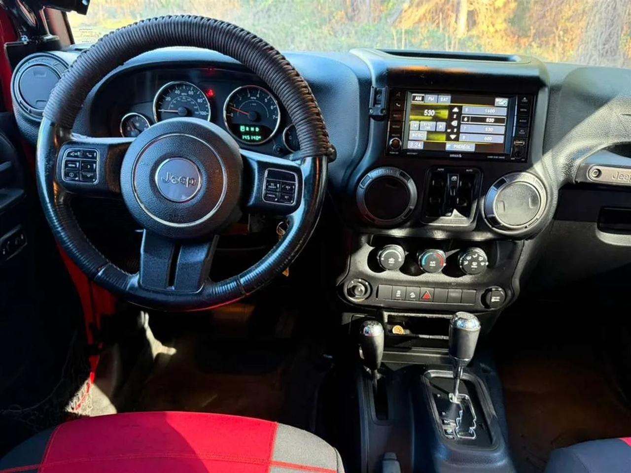 Jeep Wrangler Unlimited Sport 4WD 2015