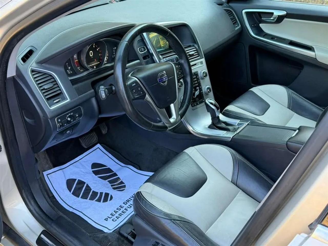 Volvo XC60 T6 Dynamic AWD 2017