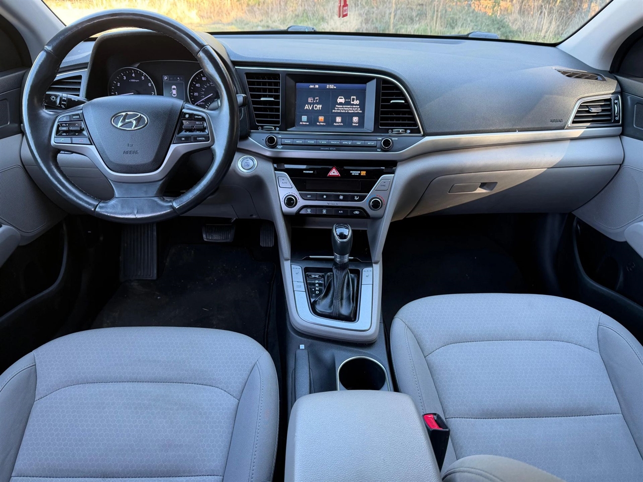 Hyundai Elantra Limited 2018