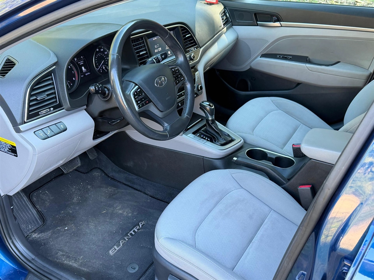 Hyundai Elantra Limited 2018