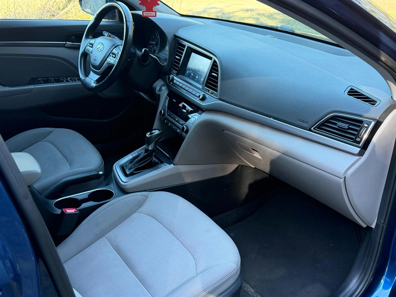 Hyundai Elantra Limited 2018