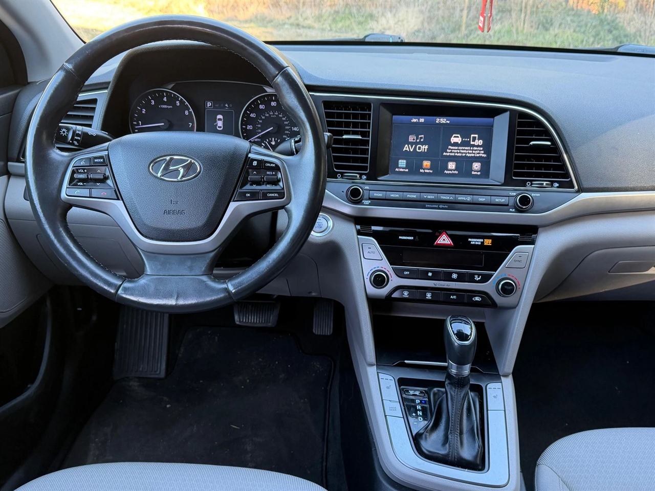 Hyundai Elantra Limited 2018