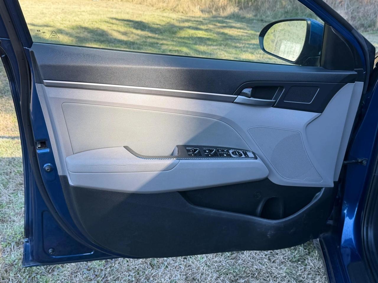 Hyundai Elantra Limited 2018