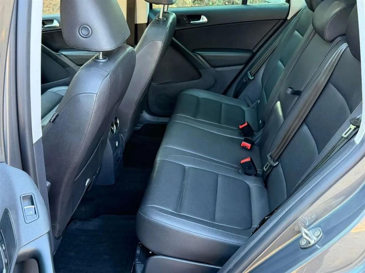 Volkswagen Tiguan SE 4Motion 2015