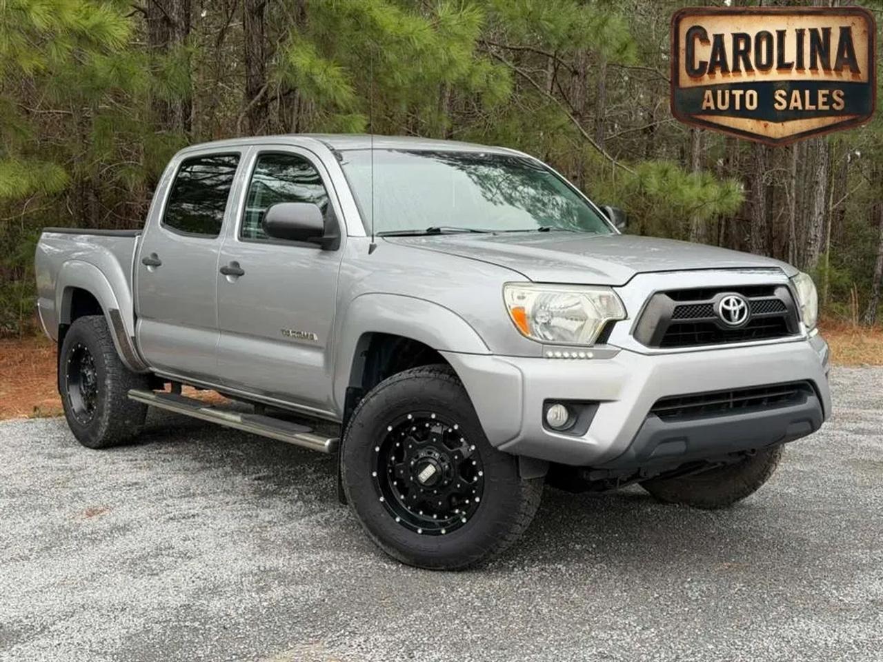 Toyota Tacoma PreRunner Double Cab V6 5AT 2WD 2015