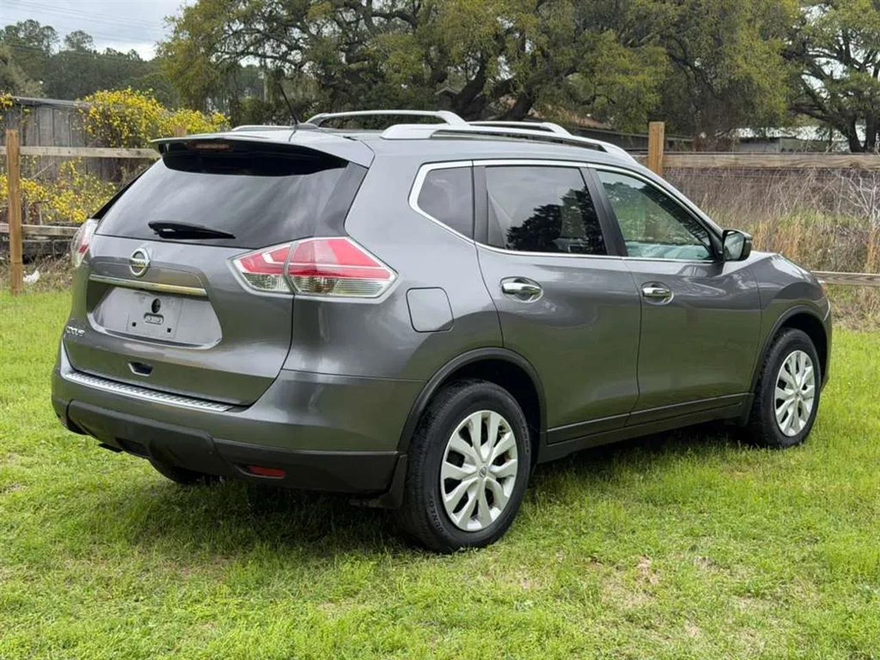 Nissan Rogue S 2WD 2016