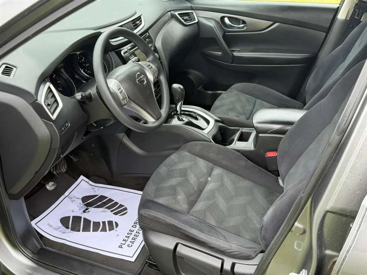 Nissan Rogue S 2WD 2016