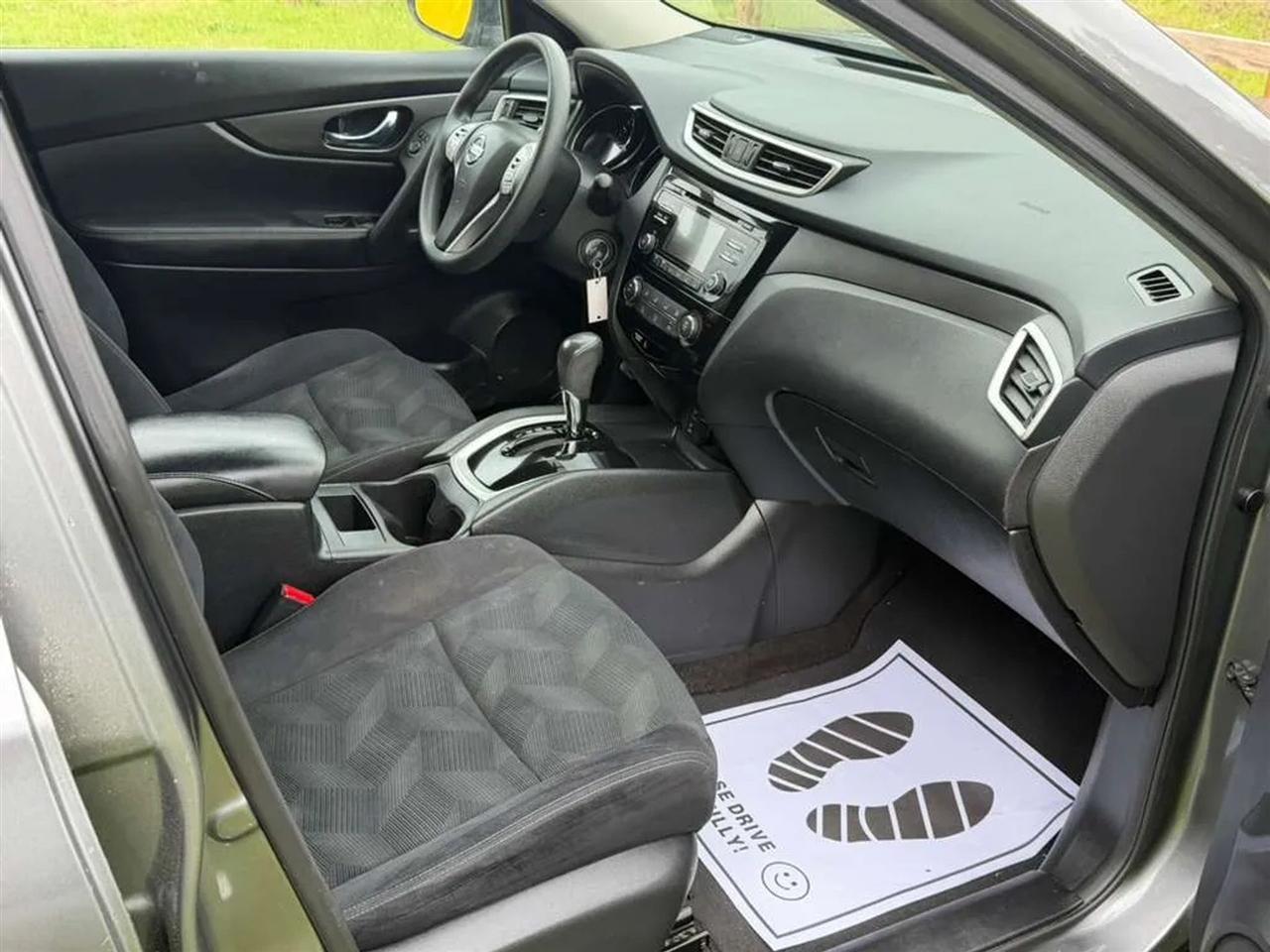 Nissan Rogue S 2WD 2016