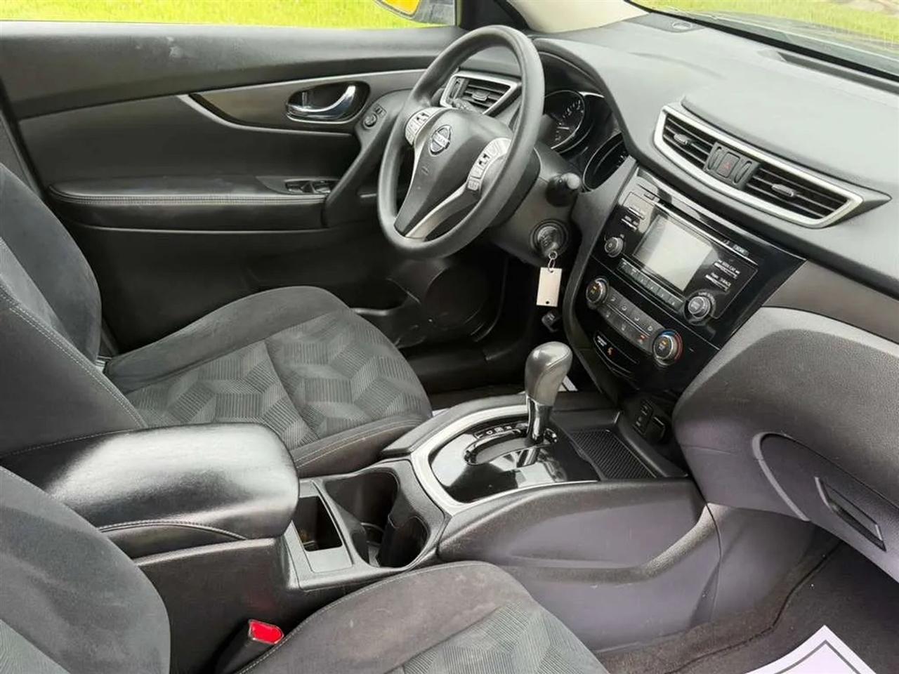 Nissan Rogue S 2WD 2016