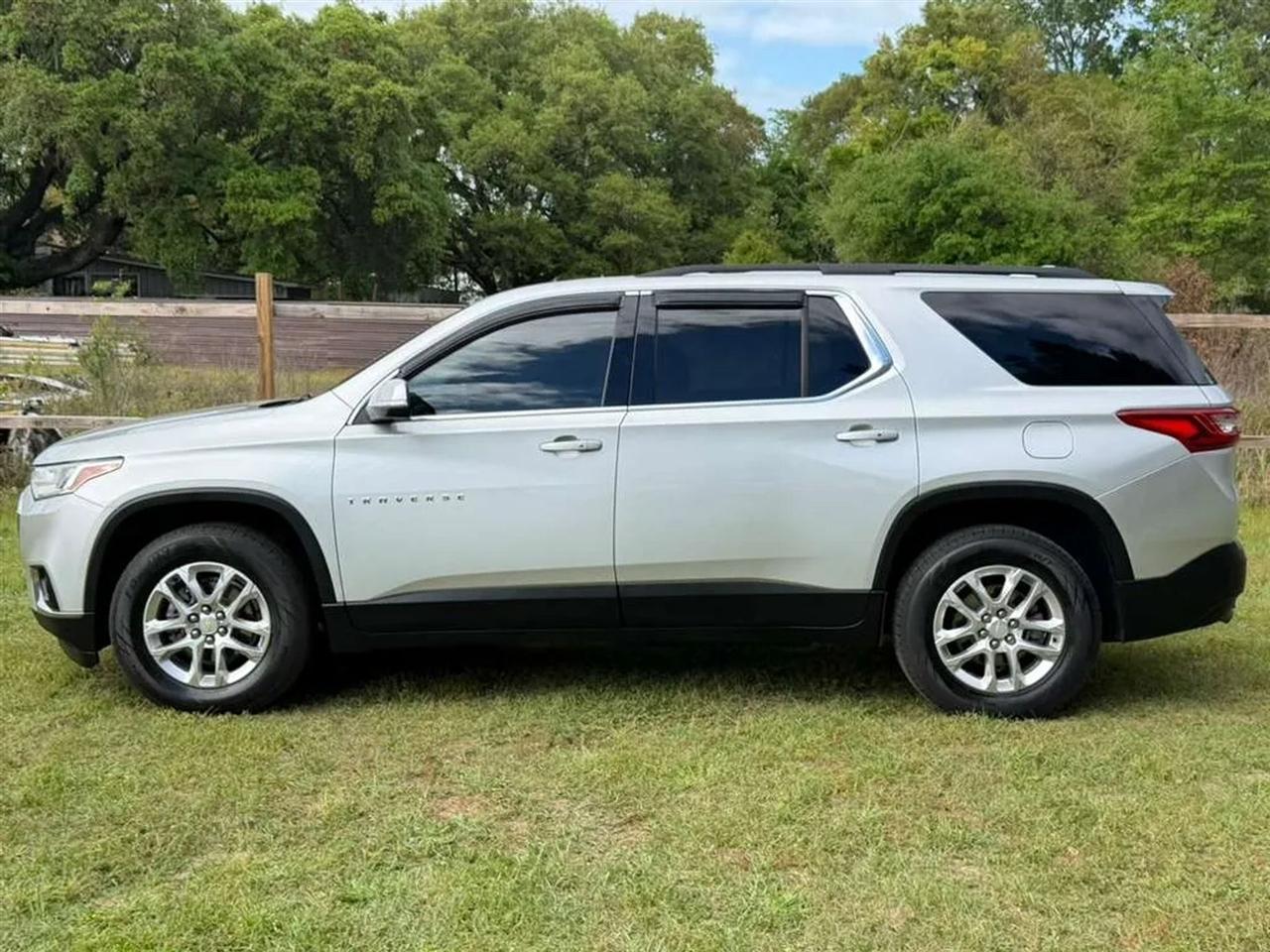 Chevrolet Traverse LT Cloth FWD 2021