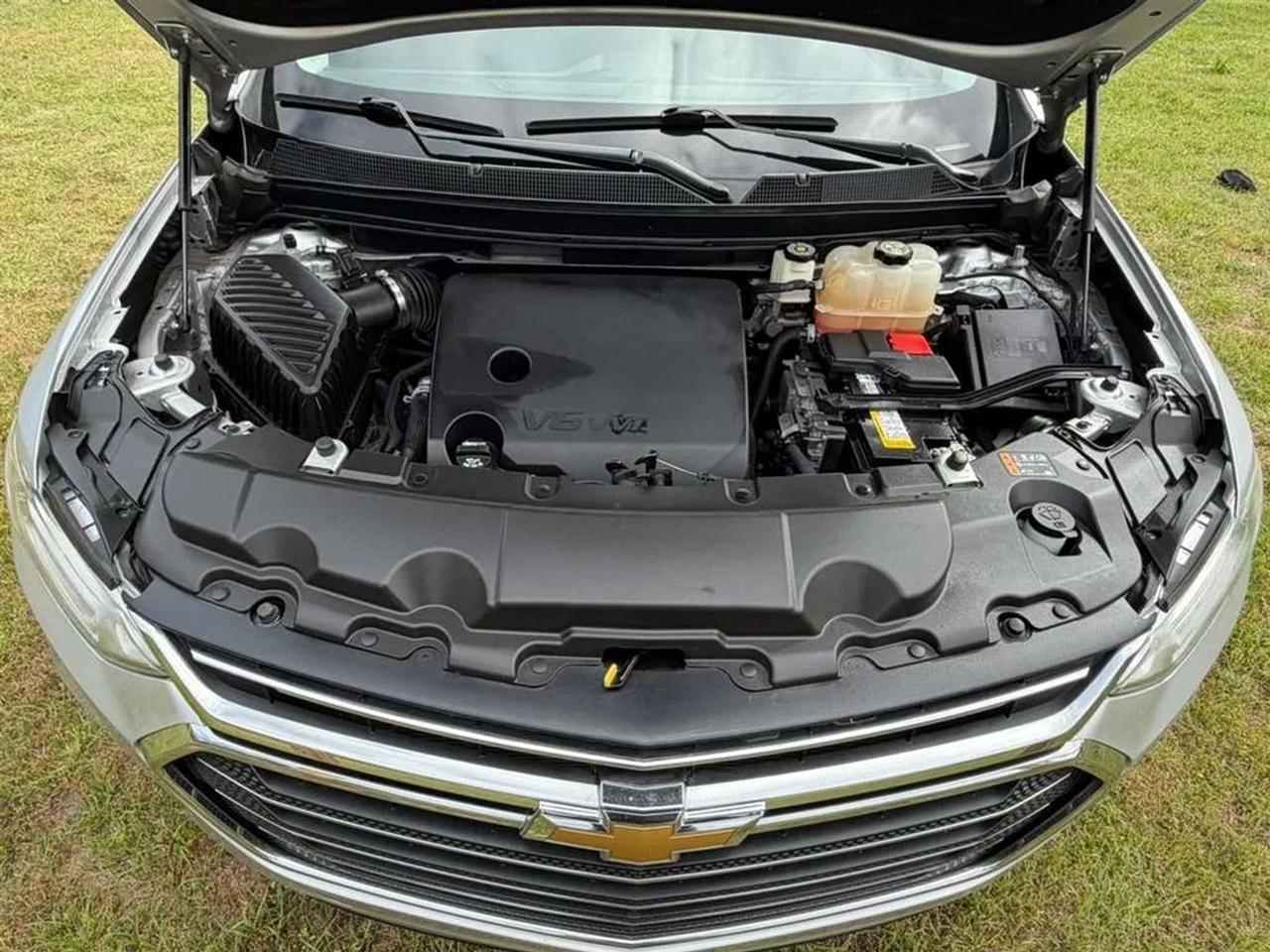 Chevrolet Traverse LT Cloth FWD 2021