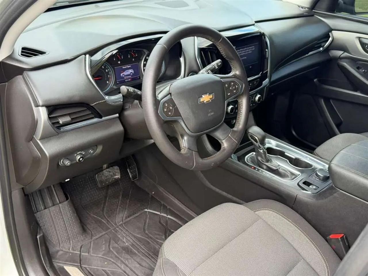 Chevrolet Traverse LT Cloth FWD 2021