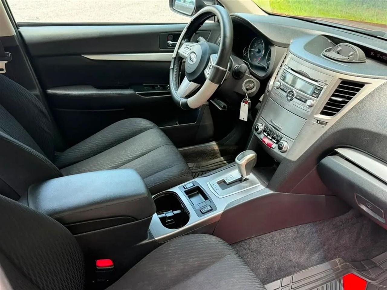 Subaru Legacy 2.5i Premium 2010