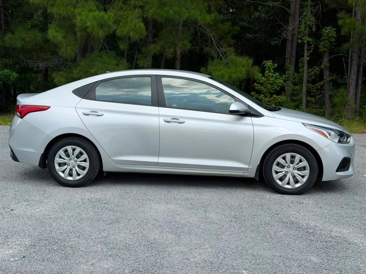 Hyundai Accent SE 4-Door 6A 2021