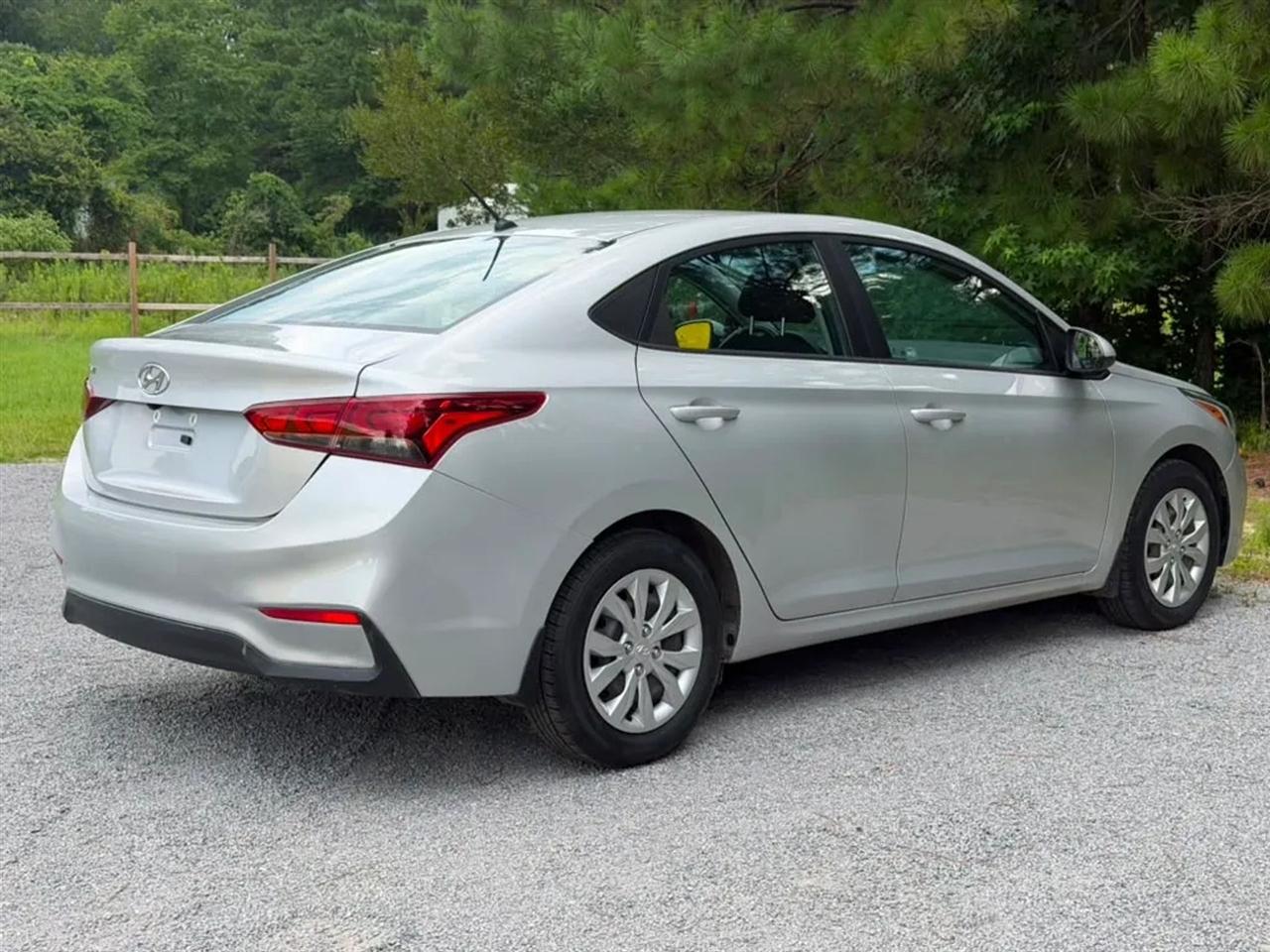 Hyundai Accent SE 4-Door 6A 2021