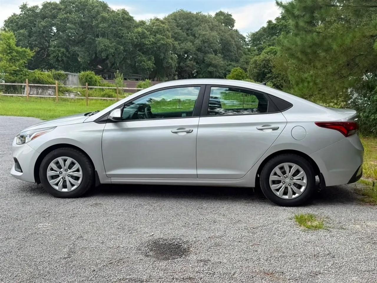 Hyundai Accent SE 4-Door 6A 2021