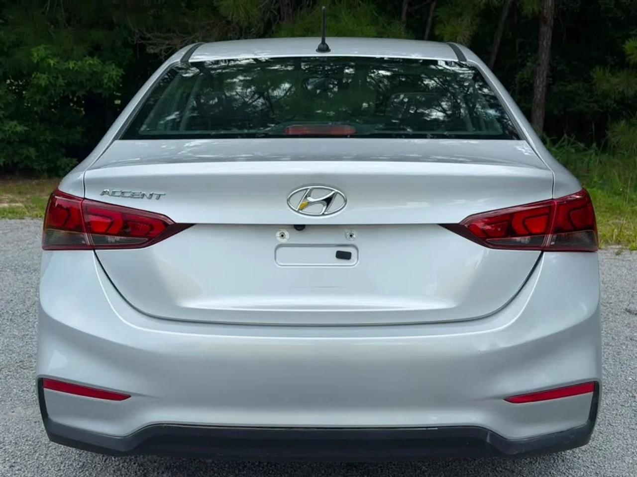 Hyundai Accent SE 4-Door 6A 2021