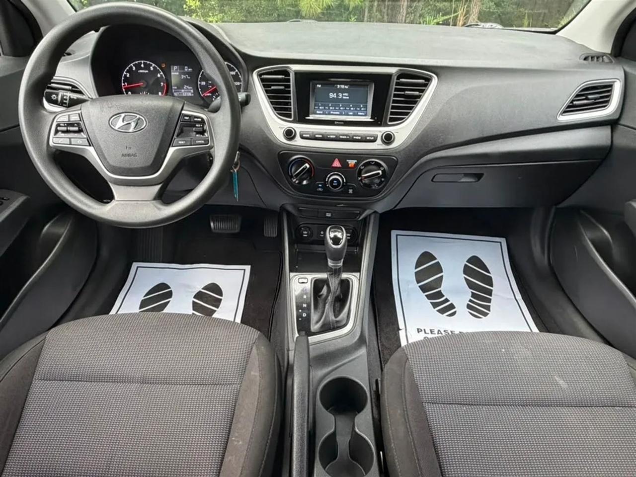 Hyundai Accent SE 4-Door 6A 2021