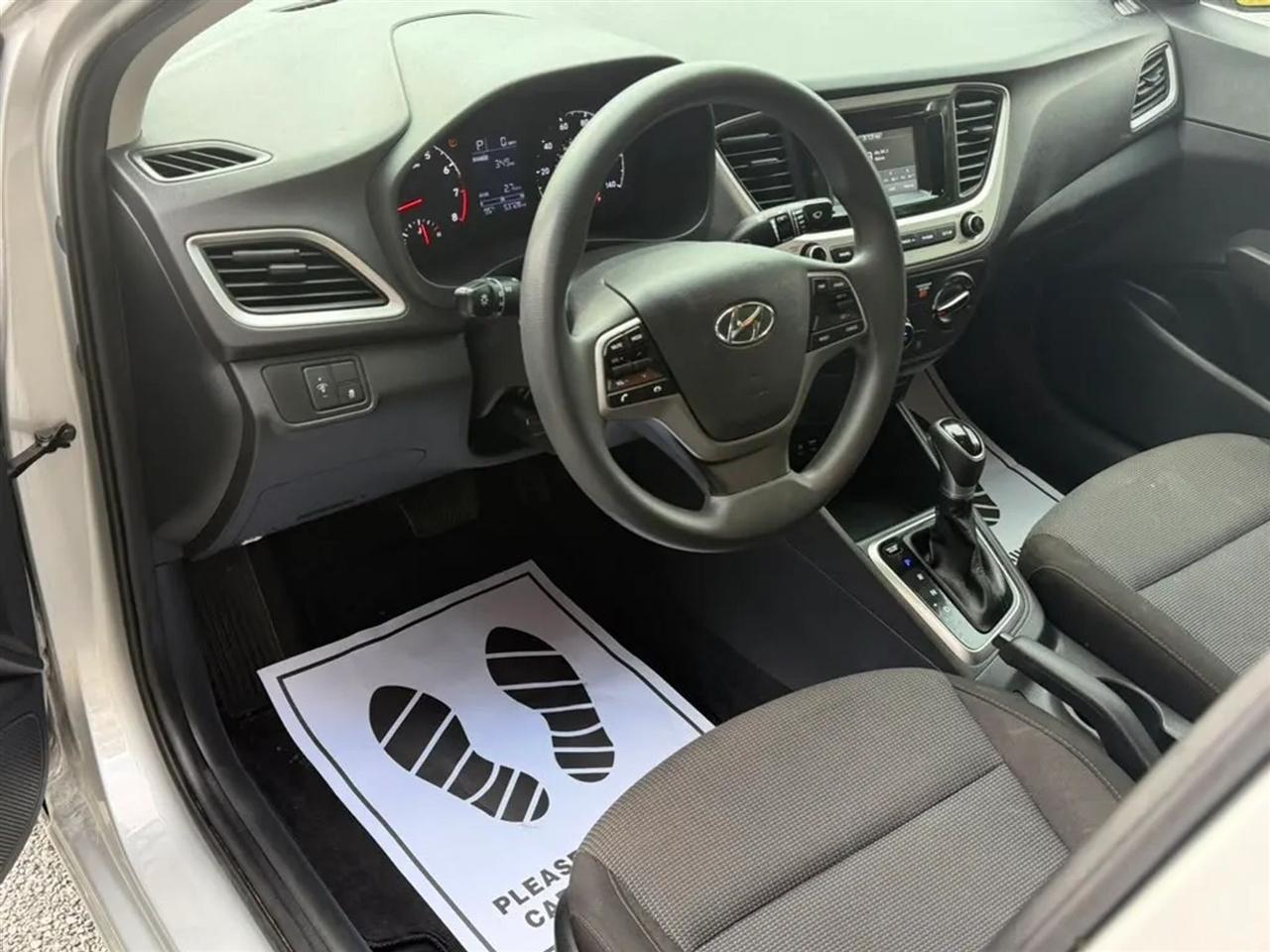 Hyundai Accent SE 4-Door 6A 2021