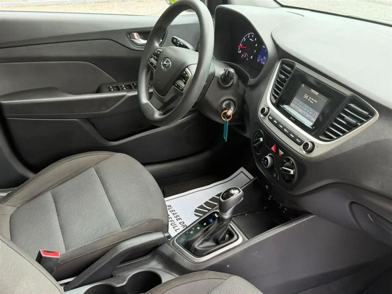 Hyundai Accent SE 4-Door 6A 2021