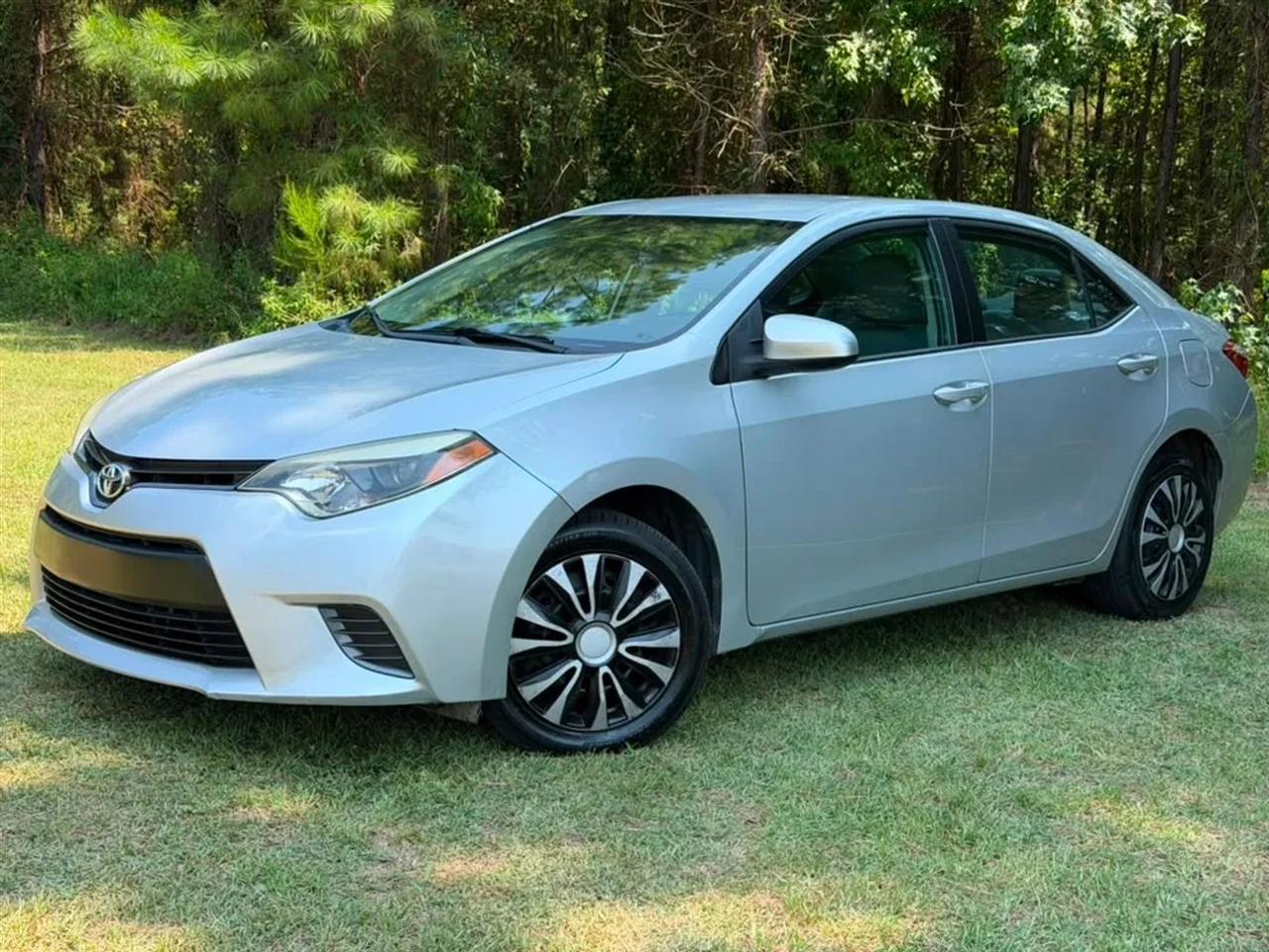 Toyota Corolla LE CVT 2016