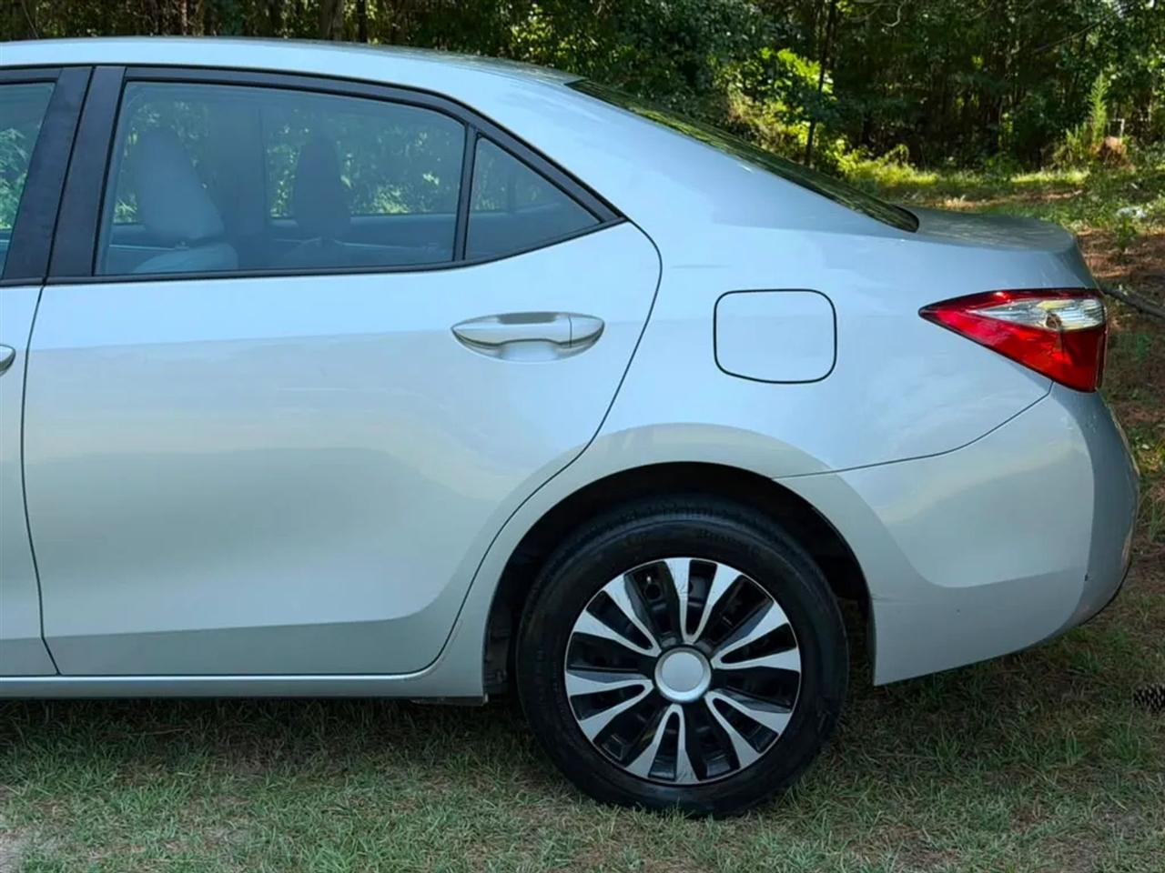 Toyota Corolla LE CVT 2016