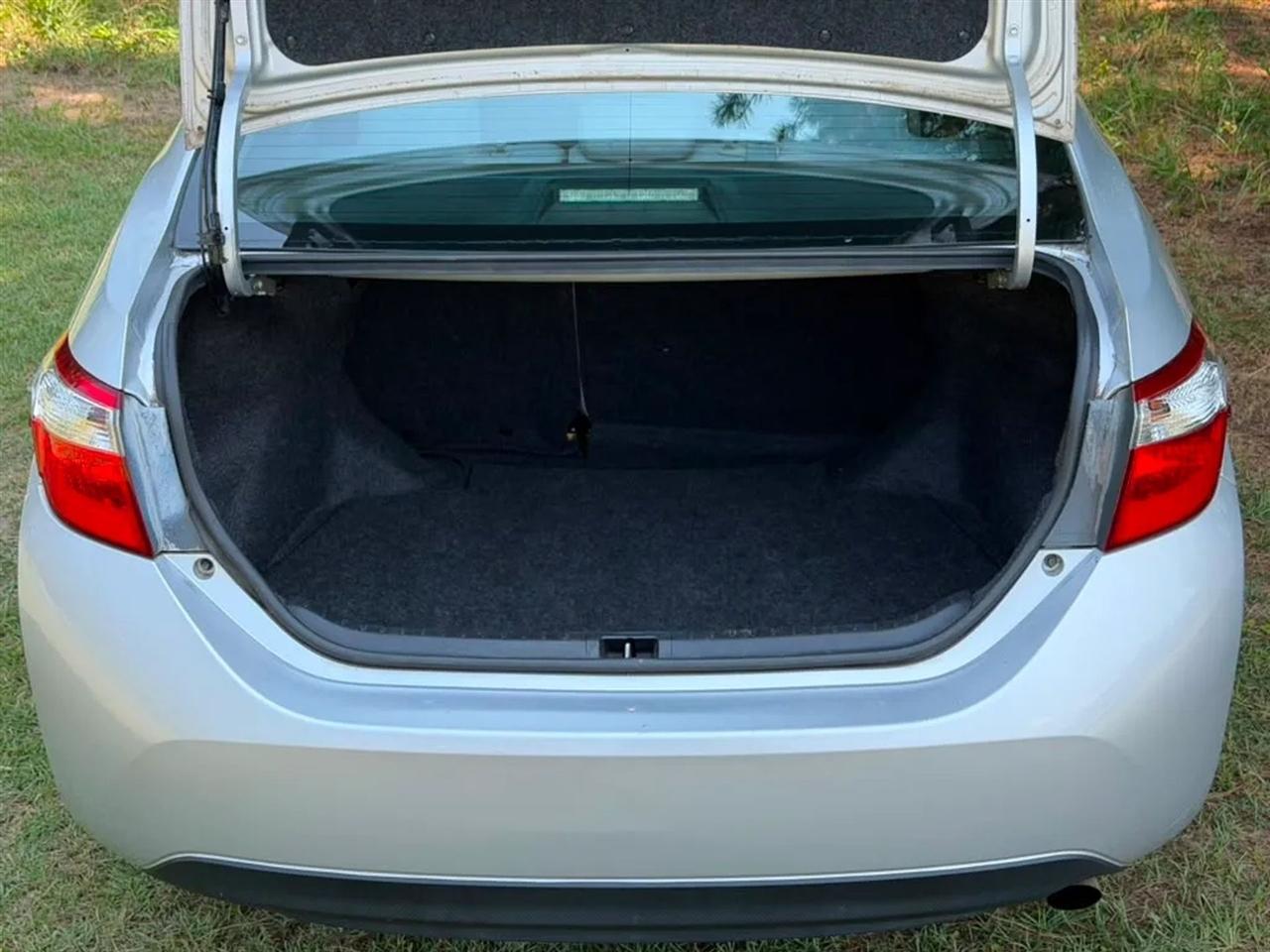 Toyota Corolla LE CVT 2016