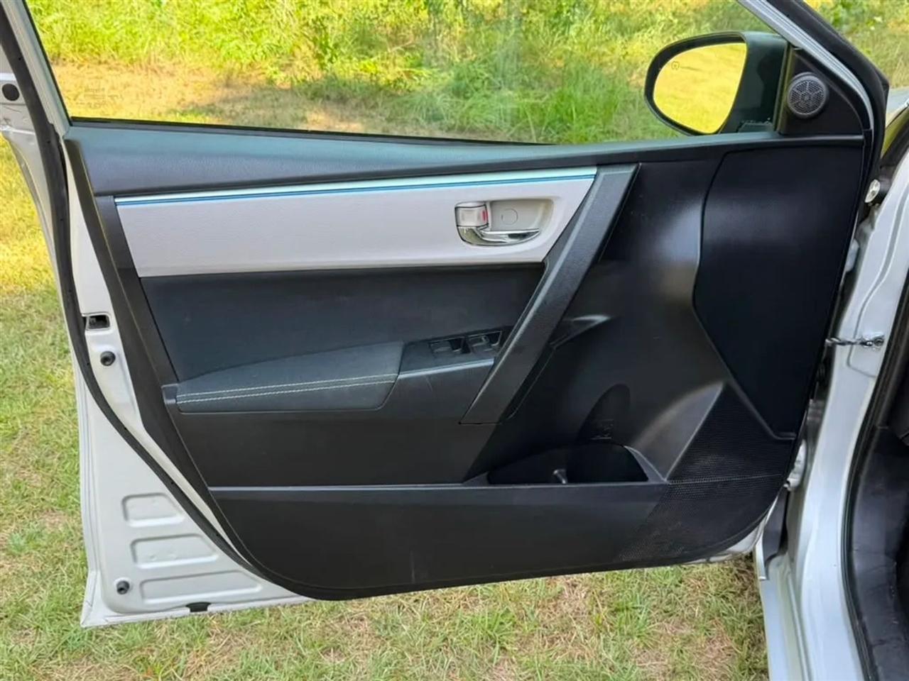 Toyota Corolla LE CVT 2016