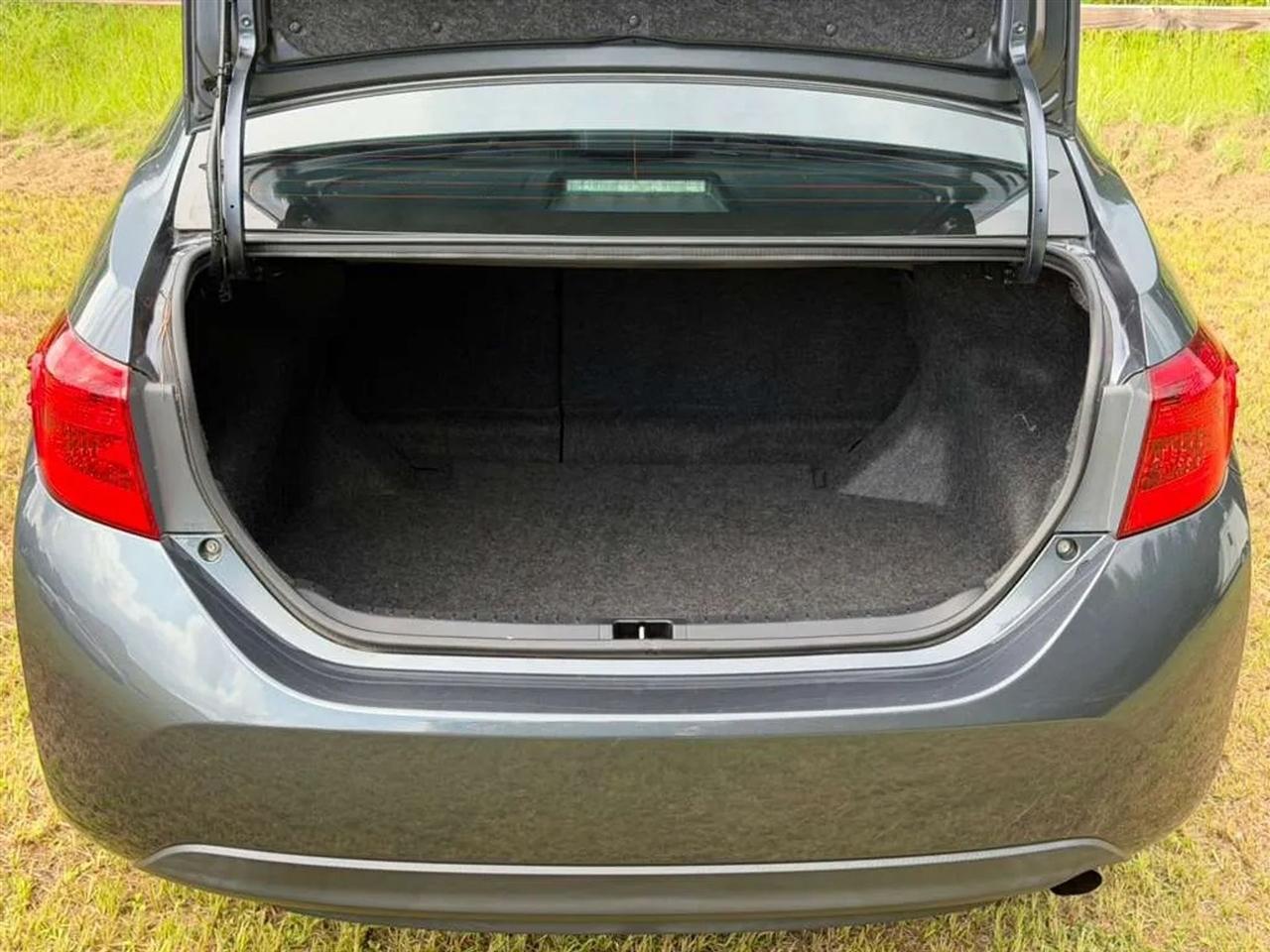 Toyota Corolla XLE CVT 2018