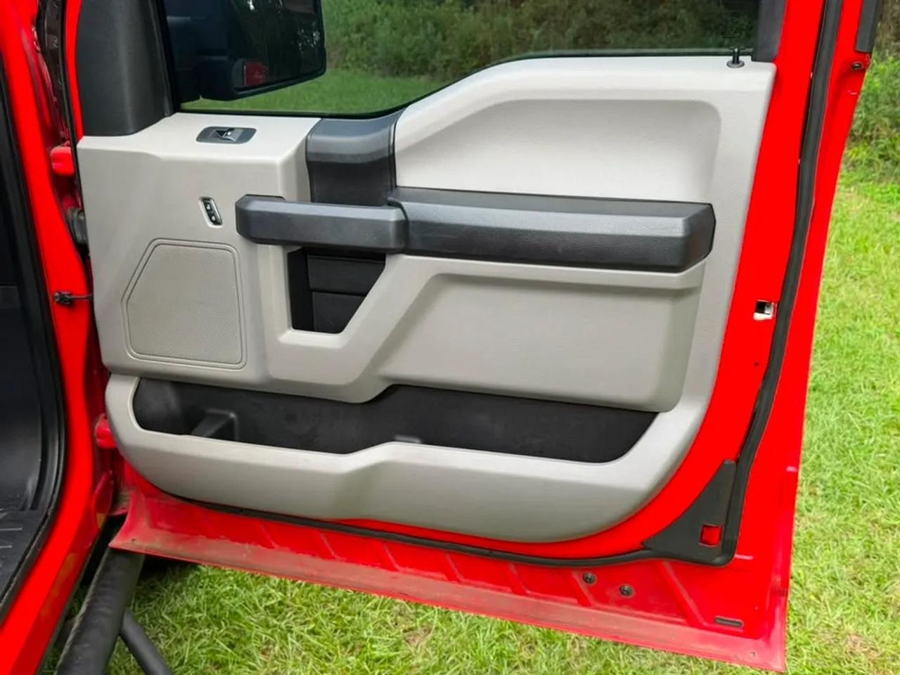 Ford F-150 XL SuperCab 6.5-ft. Bed 4WD 2017
