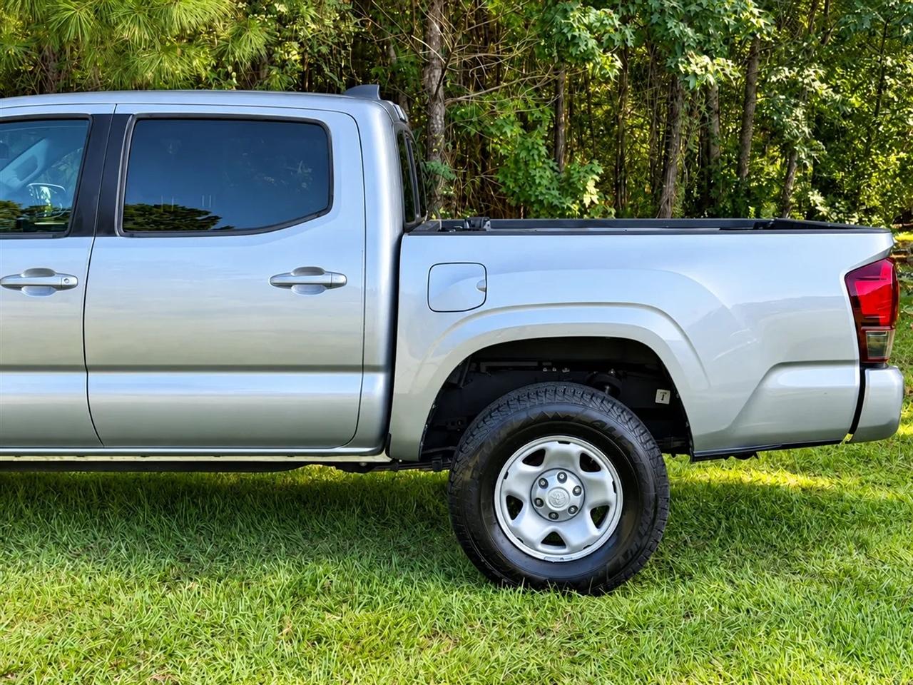 Toyota Tacoma SR5 Double Cab Long Bed I4 6AT 2WD 2020
