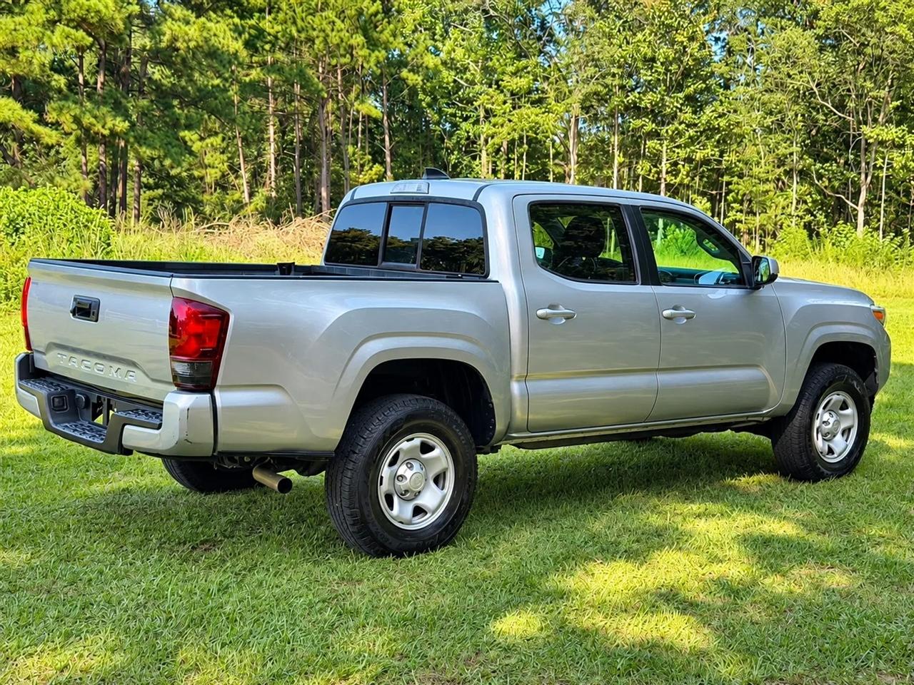 Toyota Tacoma SR5 Double Cab Long Bed I4 6AT 2WD 2020