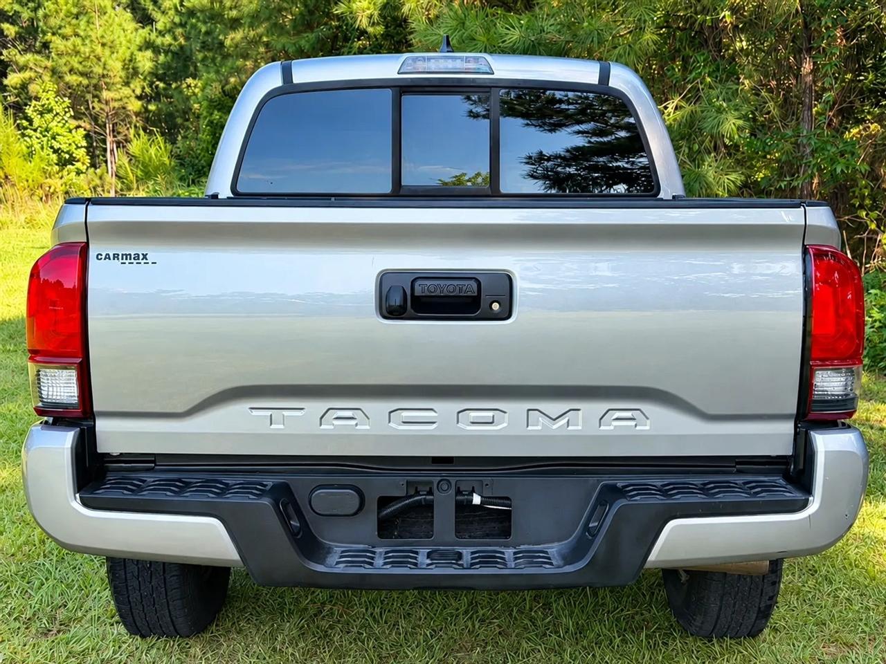 Toyota Tacoma SR5 Double Cab Long Bed I4 6AT 2WD 2020