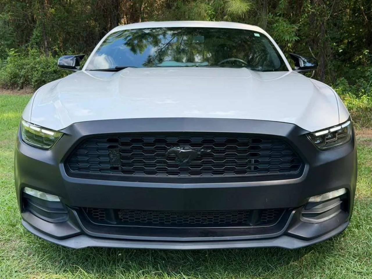 Ford Mustang V6 Coupe 2017