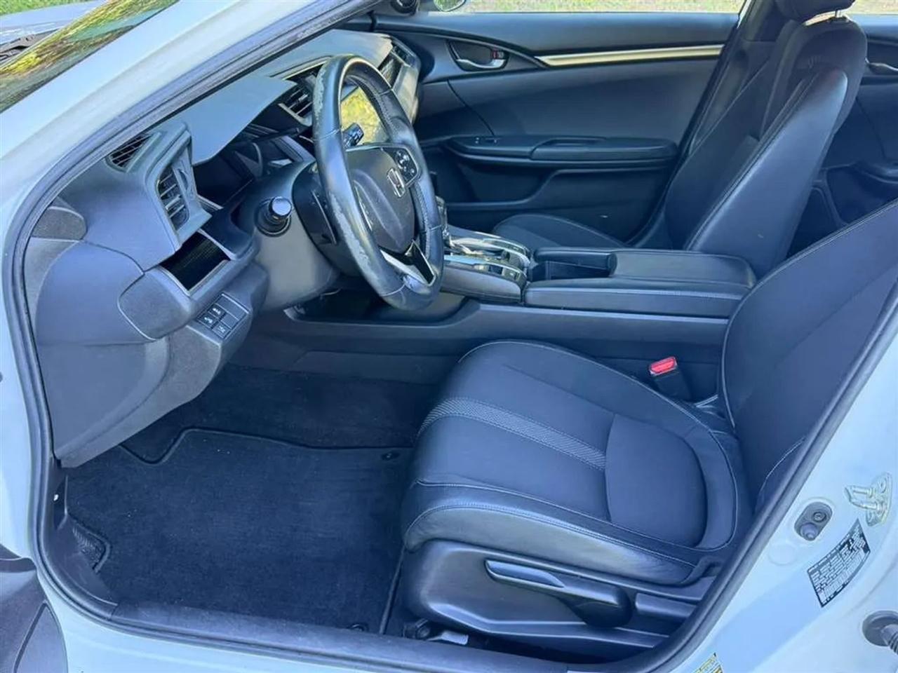 Honda Civic Sport Hatchback CVT 2021
