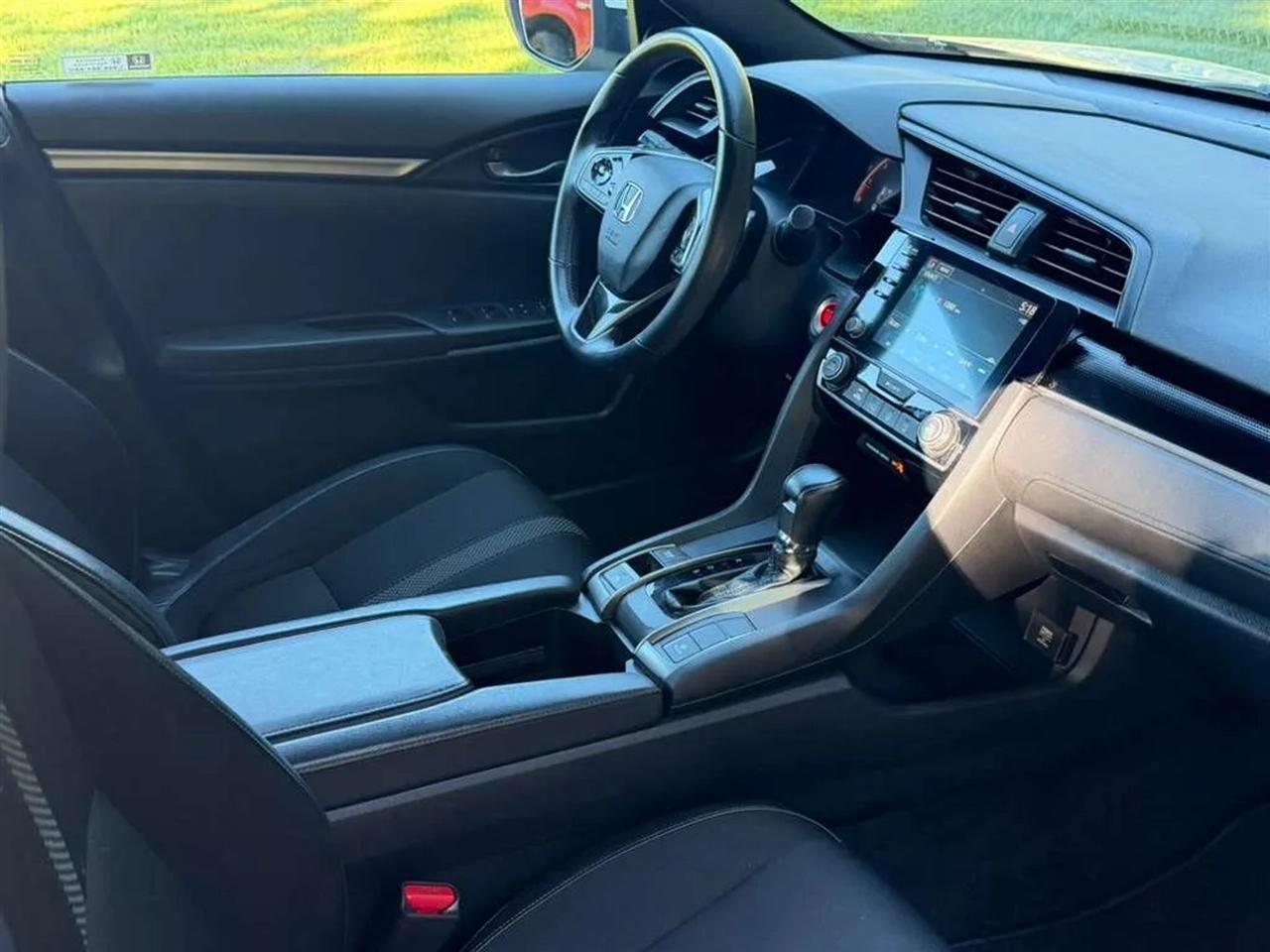 Honda Civic Sport Hatchback CVT 2021
