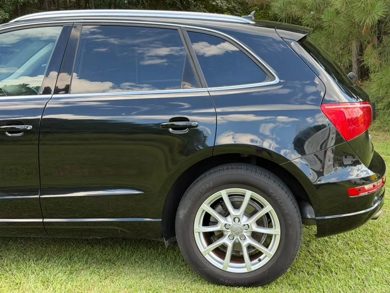 Audi Q5 2.0 quattro Premium 2012