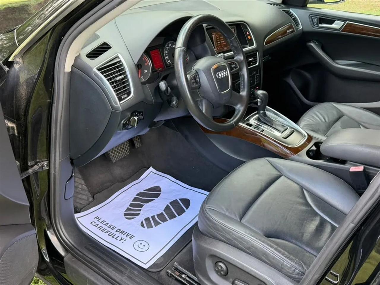 Audi Q5 2.0 quattro Premium 2012