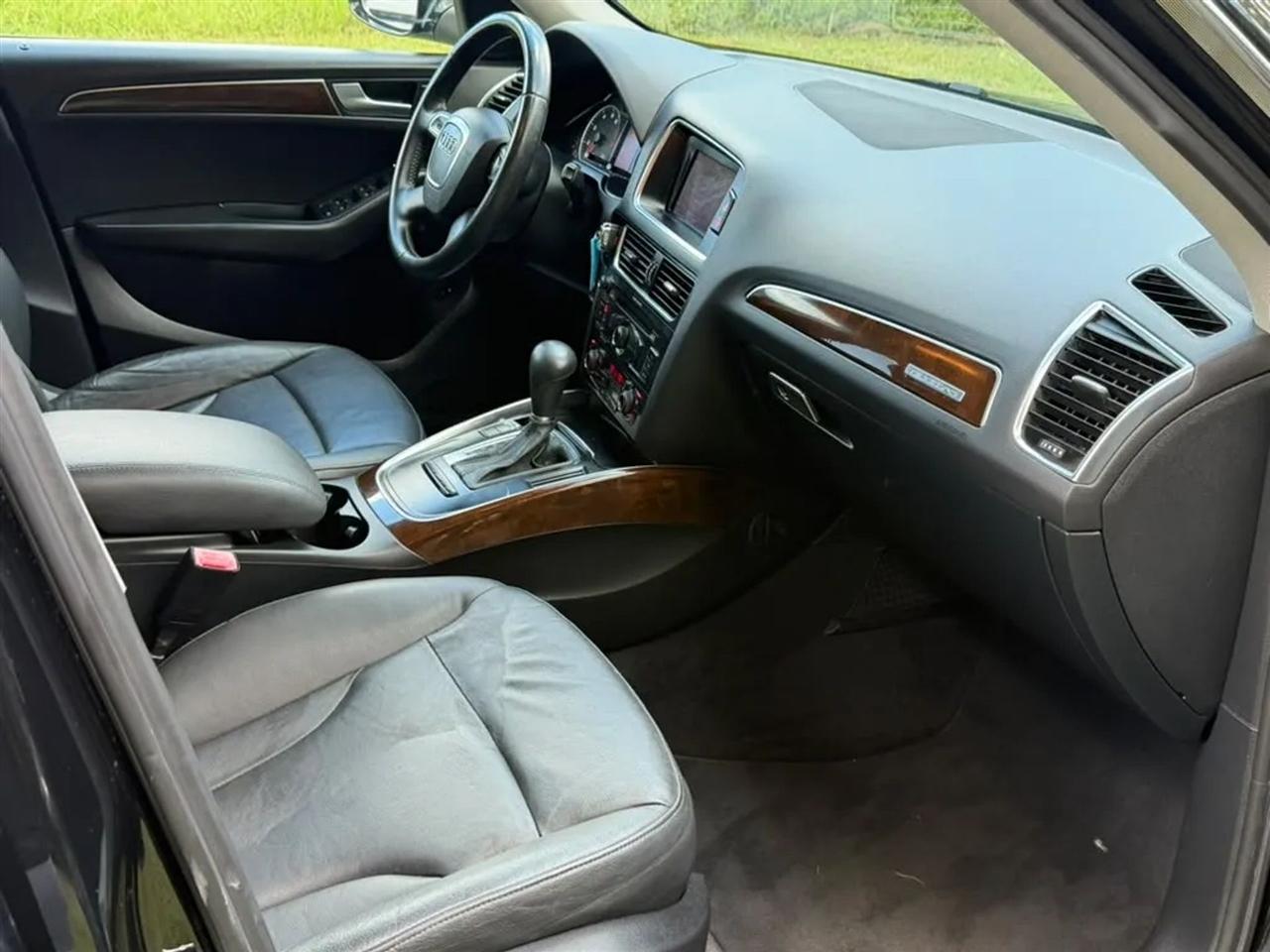 Audi Q5 2.0 quattro Premium 2012