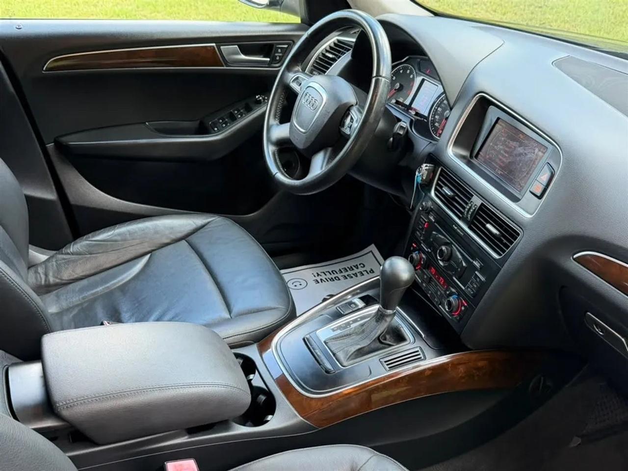 Audi Q5 2.0 quattro Premium 2012