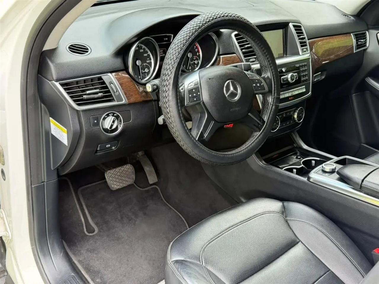 Mercedes-Benz M-Class ML350 4MATIC 2014