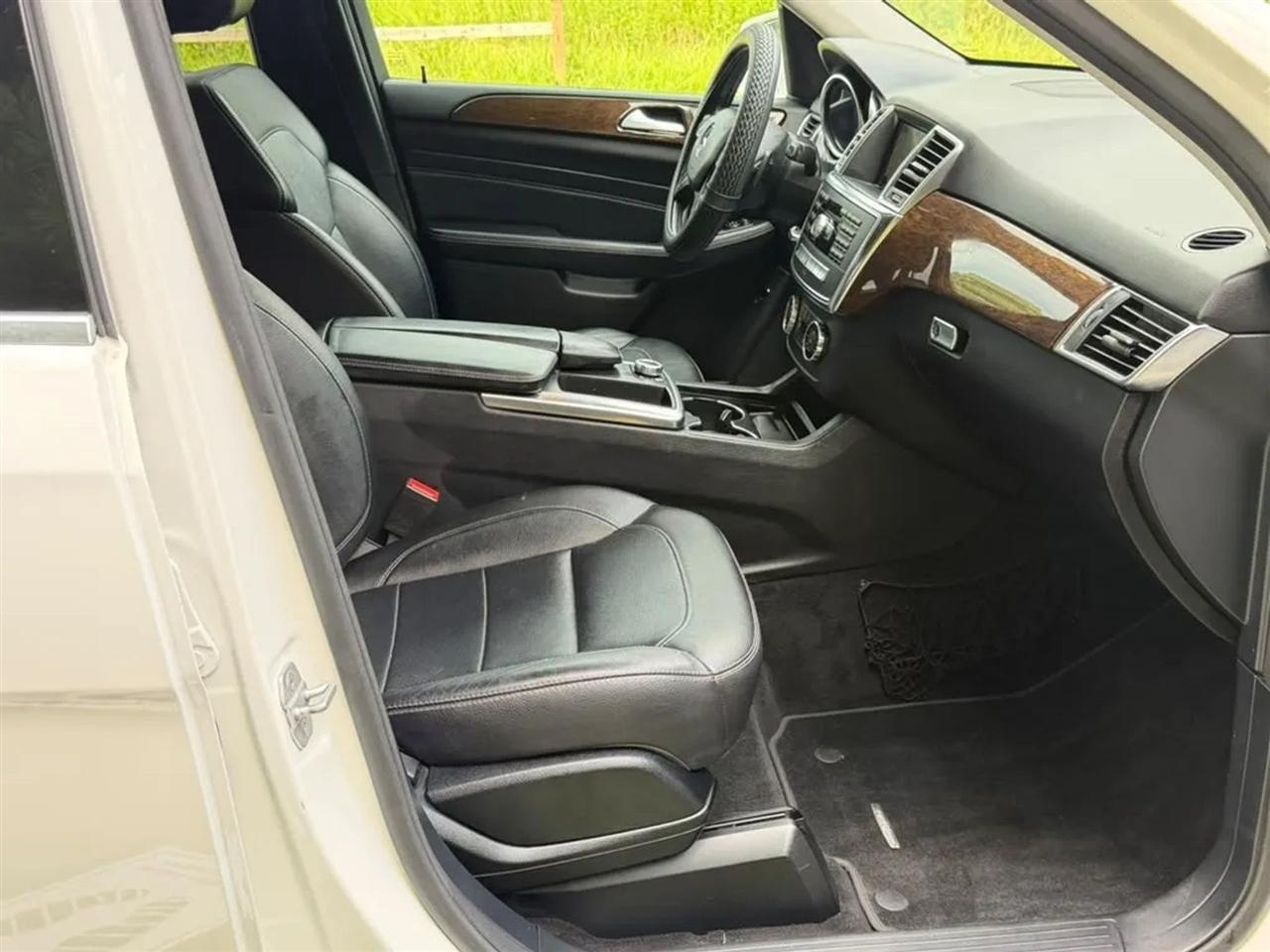 Mercedes-Benz M-Class ML350 4MATIC 2014