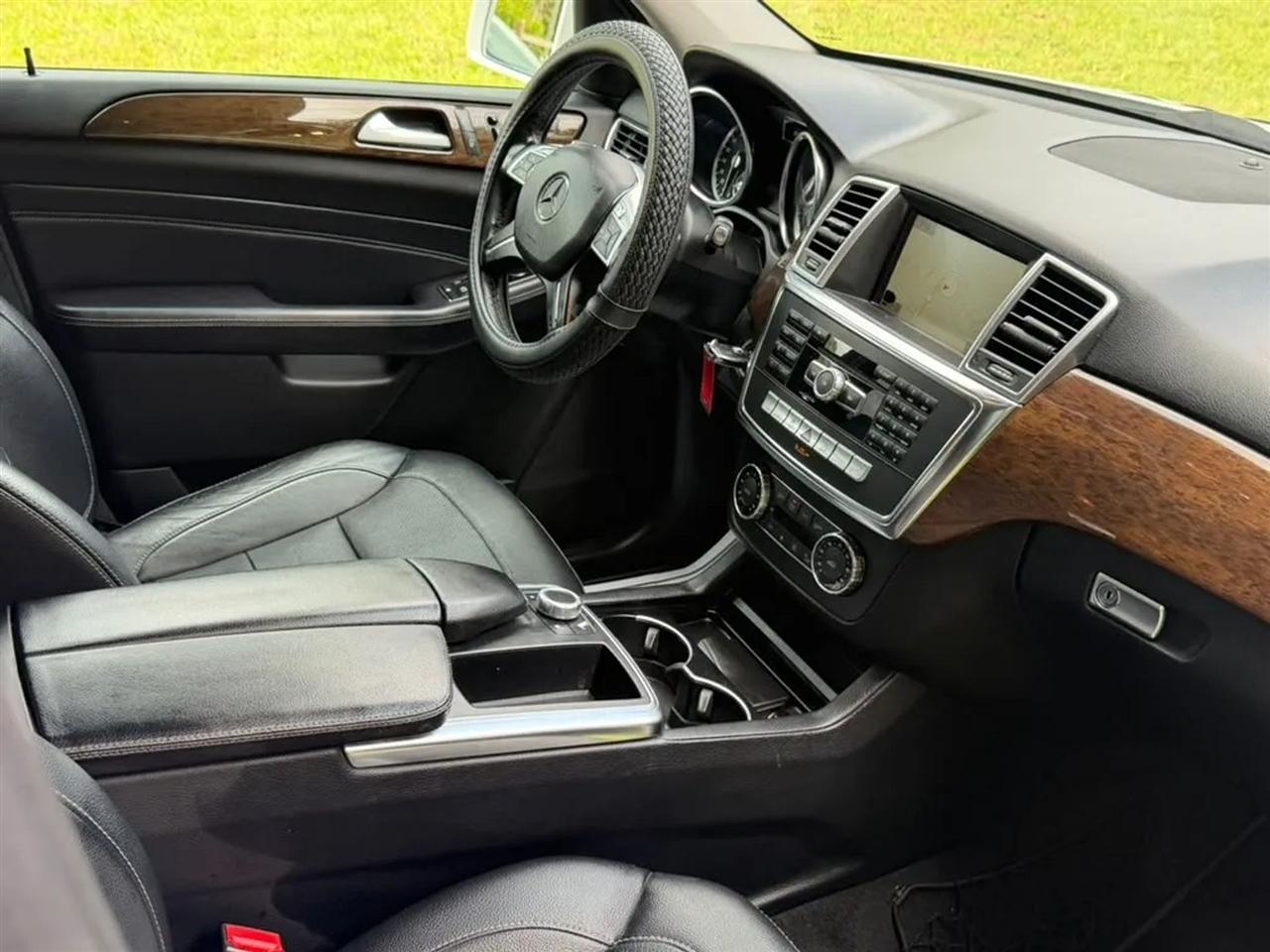 Mercedes-Benz M-Class ML350 4MATIC 2014
