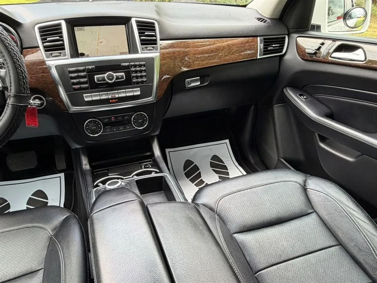 Mercedes-Benz M-Class ML350 4MATIC 2014