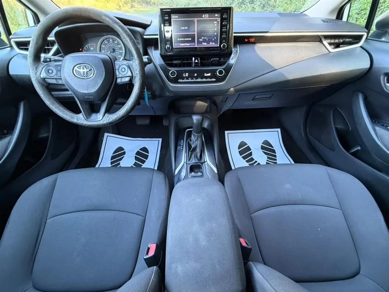 Toyota Corolla LE 2020