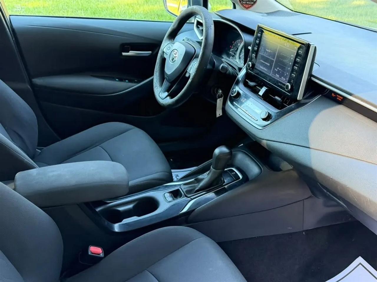 Toyota Corolla LE 2020