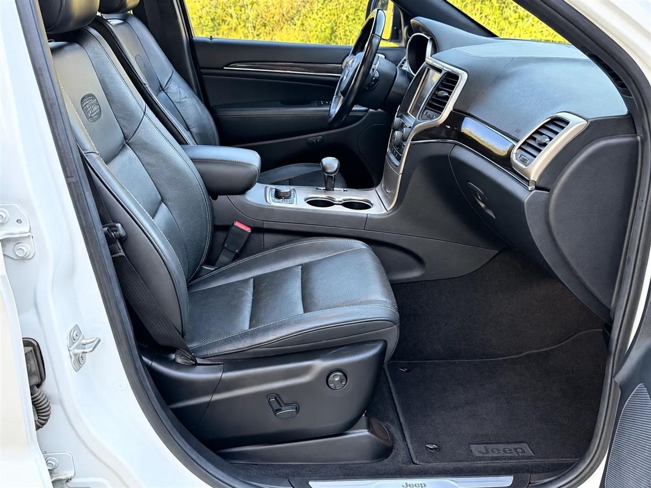 Jeep Grand Cherokee Overland 4WD 2015