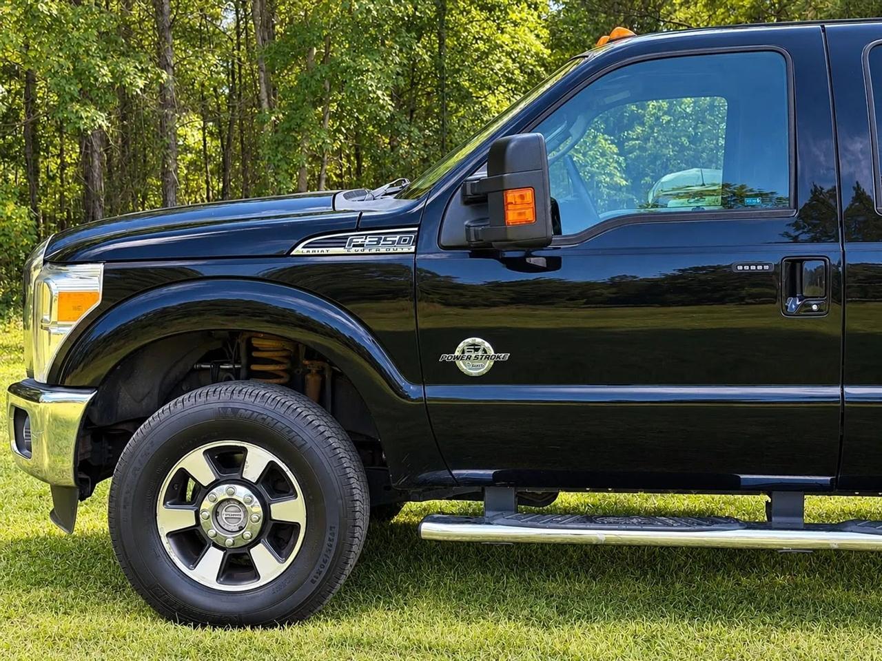 Ford F-350 SD Lariat Crew Cab 4WD 2013